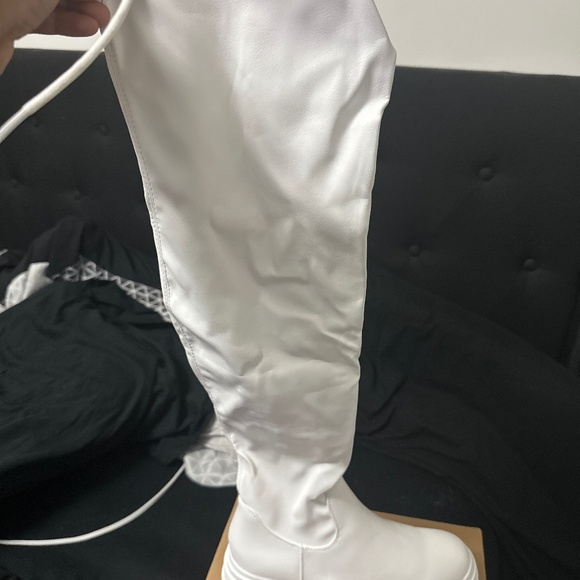 Shoes - Brand NEW Knee High Boots